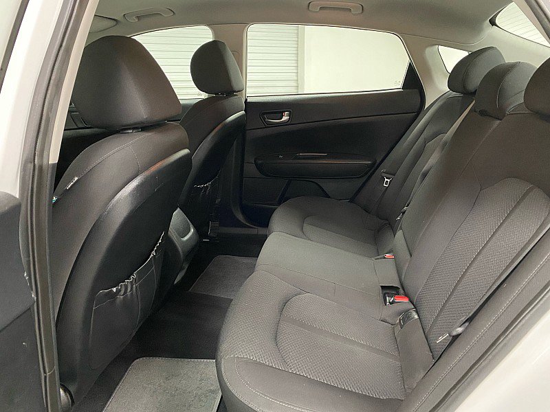Used 2016 Kia Optima LX w/ Option Group 014 image 11