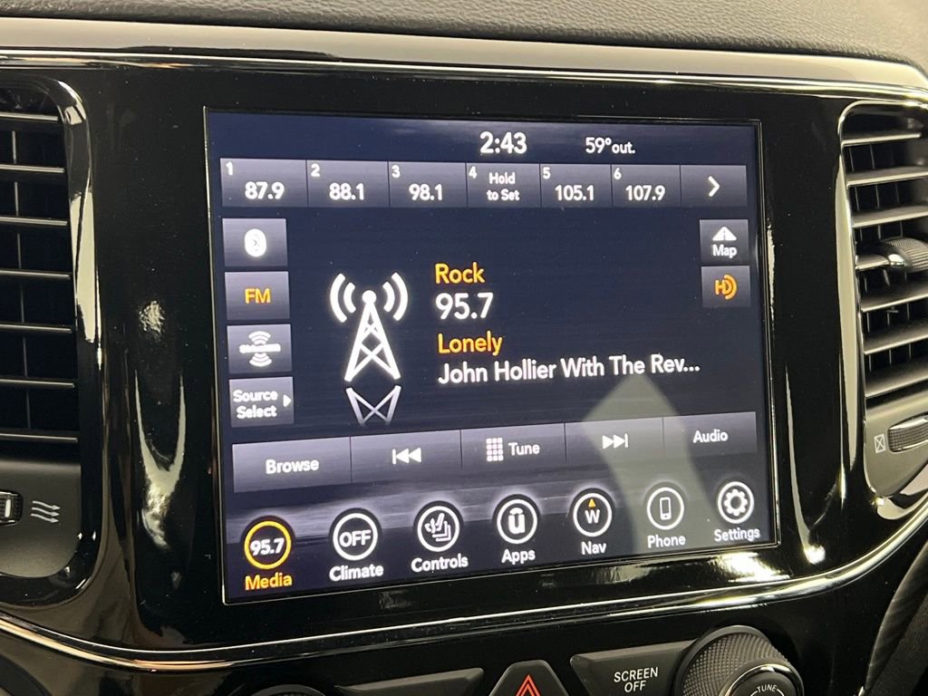 Used 2021 Jeep Grand Cherokee Laredo X image 75