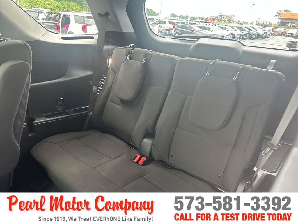 Used 2022 Ford Explorer XLT w/ Class IV Trailer Tow Package AWD/4WD image 22
