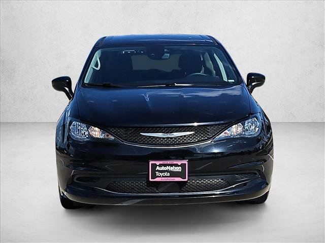 Used 2024 Chrysler Voyager LX FWD video 2
