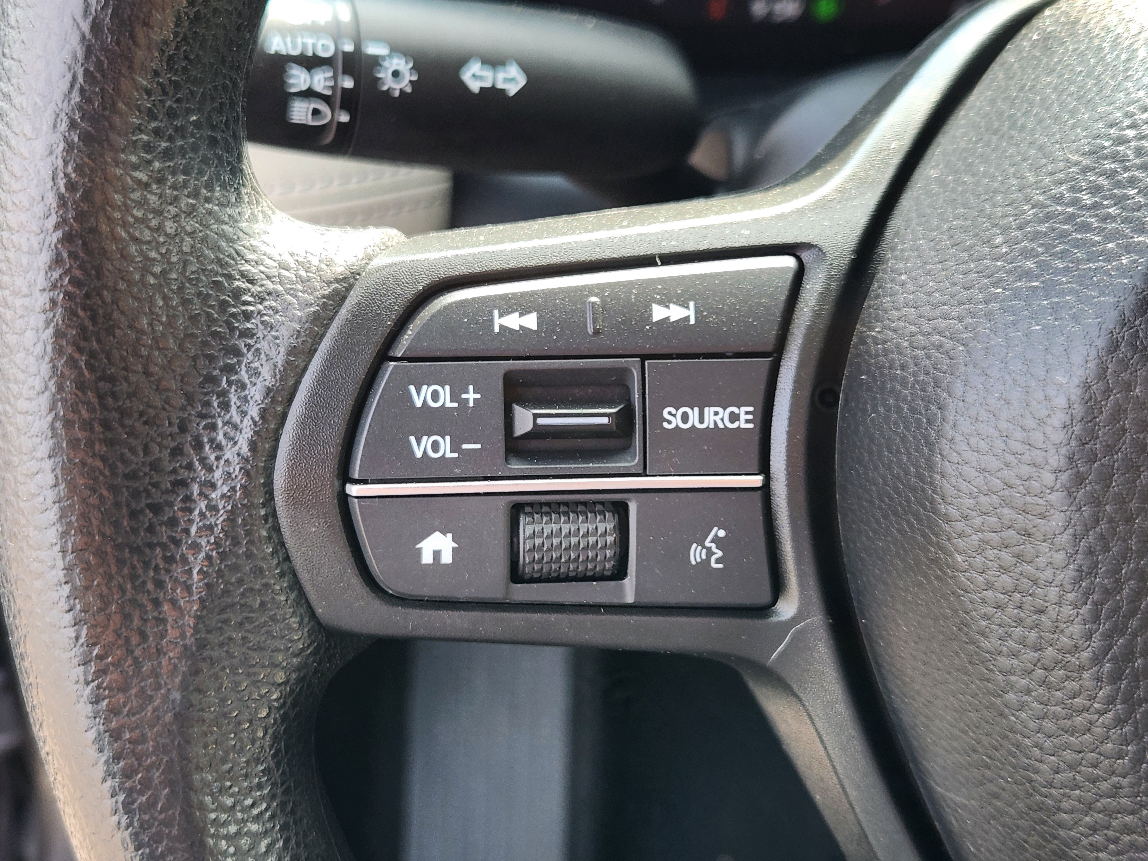 Certified 2024 Honda HR-V LX image 21