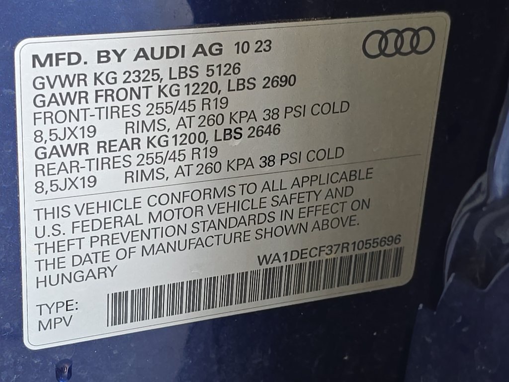 Used 2024 Audi Q3 2.0T Premium AWD/4WD image 36