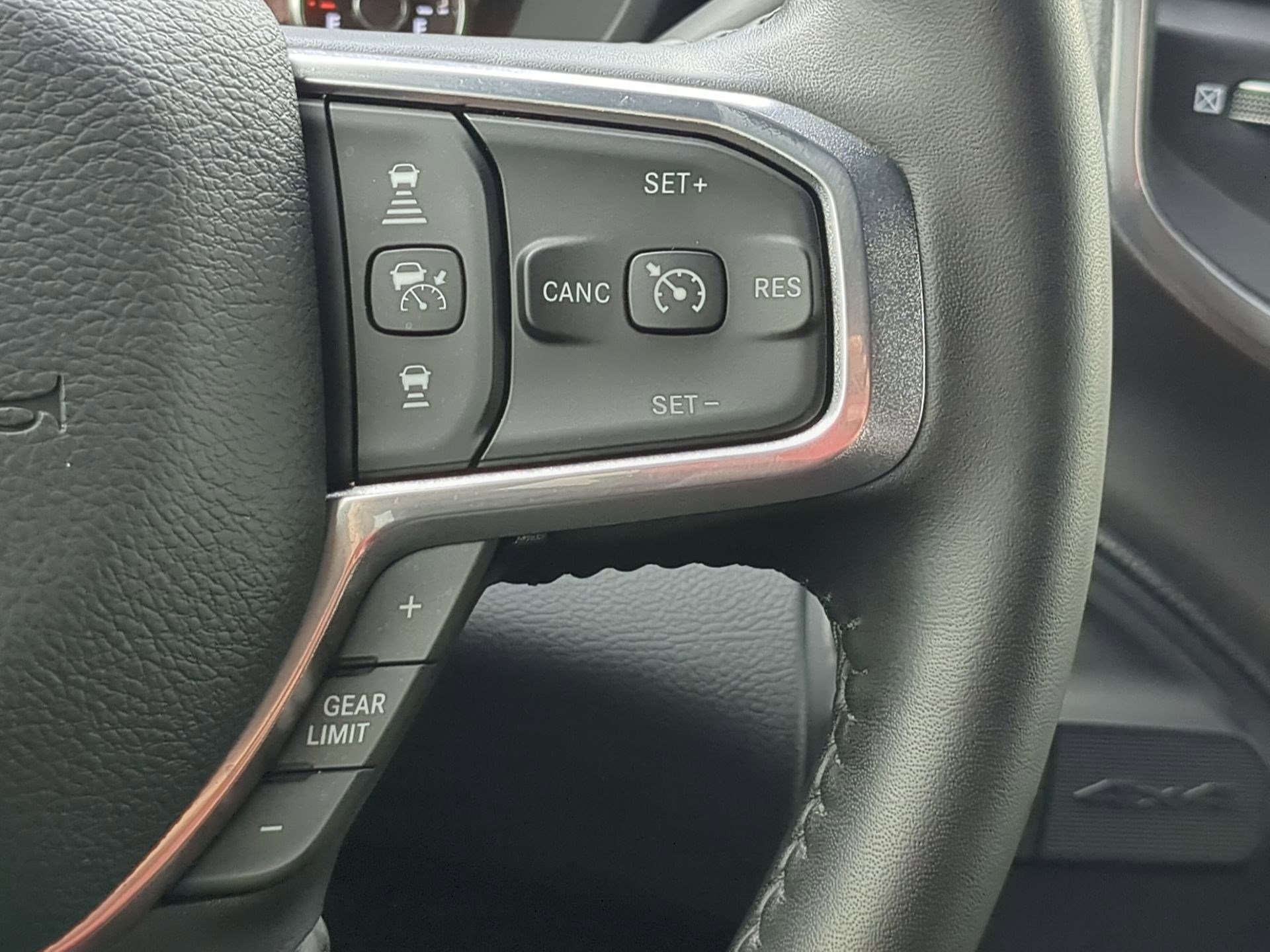 Used 2024 RAM 3500 Laramie w/ Night Edition image 19