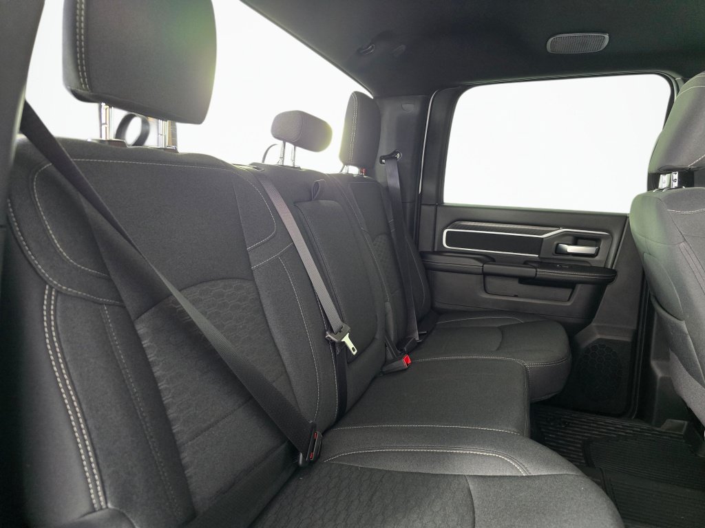 New 2026 RAM 3500 Big Horn AWD/4WD image 34