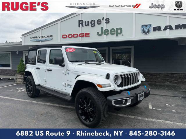 Certified 2024 Jeep Wrangler Unlimited Sahara AWD/4WD image 1