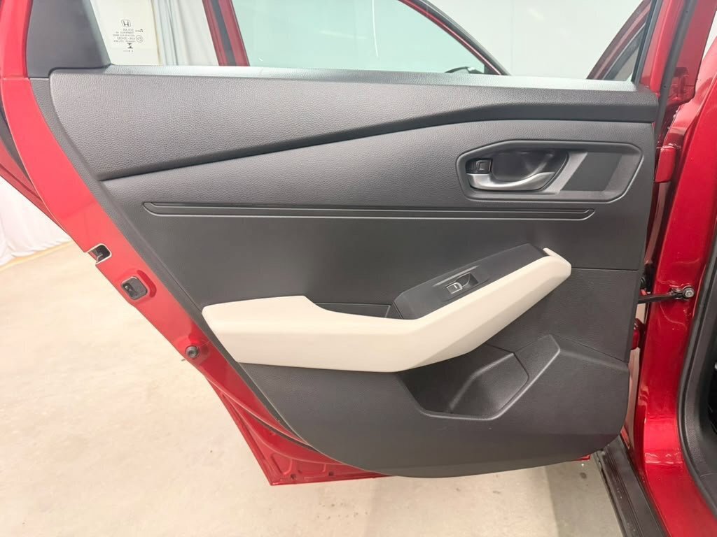 Certified 2025 Honda Accord SE image 35