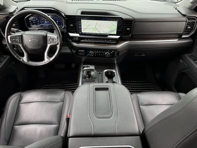 Used 2022 Chevrolet Silverado 1500 LT Trail Boss w/ LT Trail Boss Premium Package AWD/4WD image 11