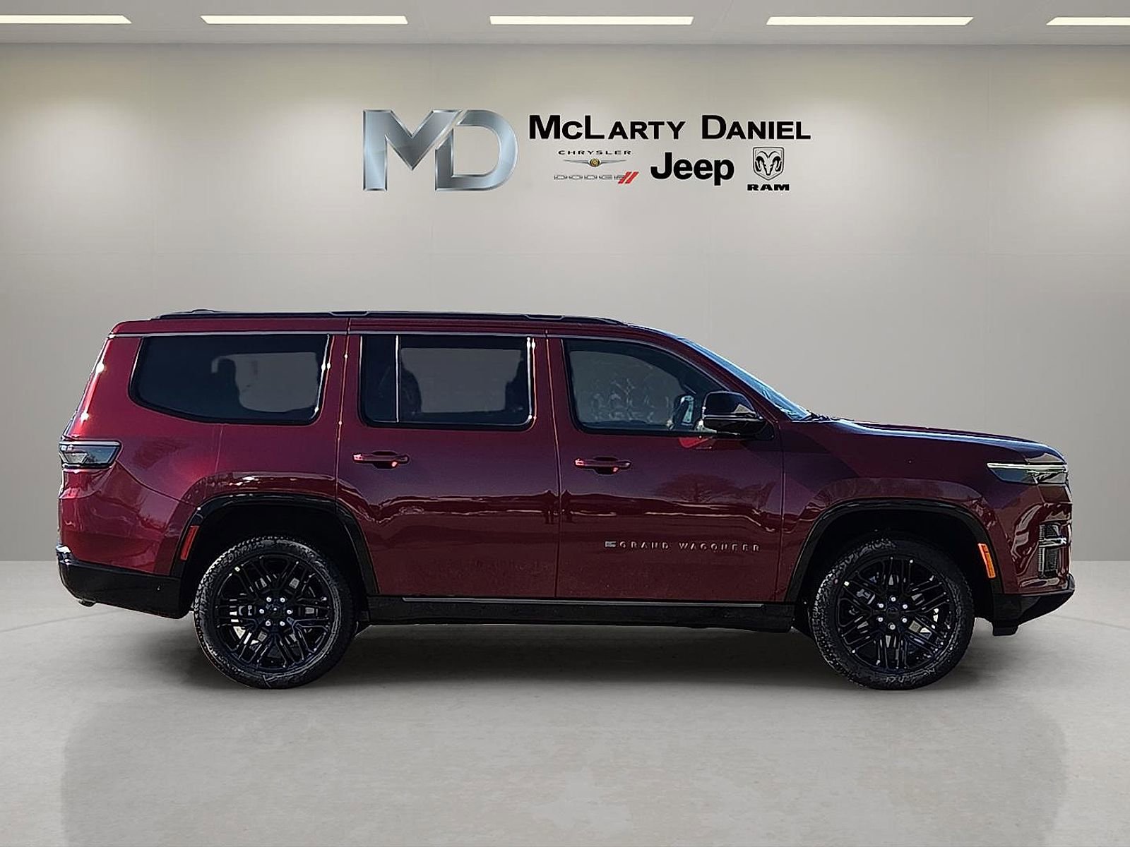New 2026 Jeep Grand Wagoneer Limited AWD/4WD image 6