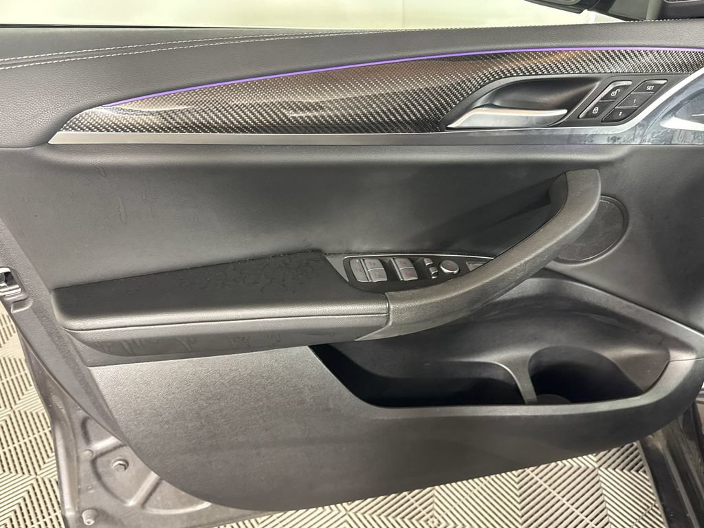 Used 2022 BMW X3 M40i w/ Parking Assistance Package AWD/4WD image 6