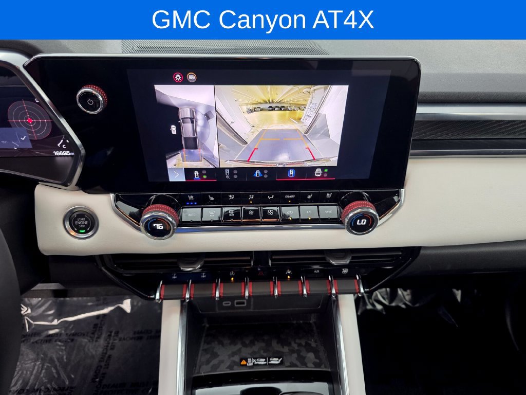 Used 2024 GMC Canyon AT4X AWD/4WD image 20