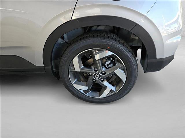 New 2026 Hyundai Venue SEL FWD image 10