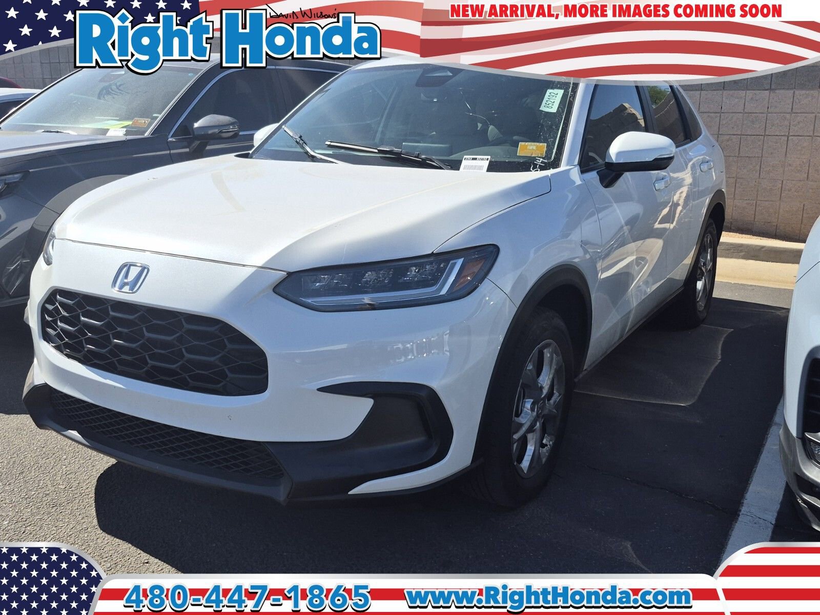 Used 2025 Honda HR-V LX image 1
