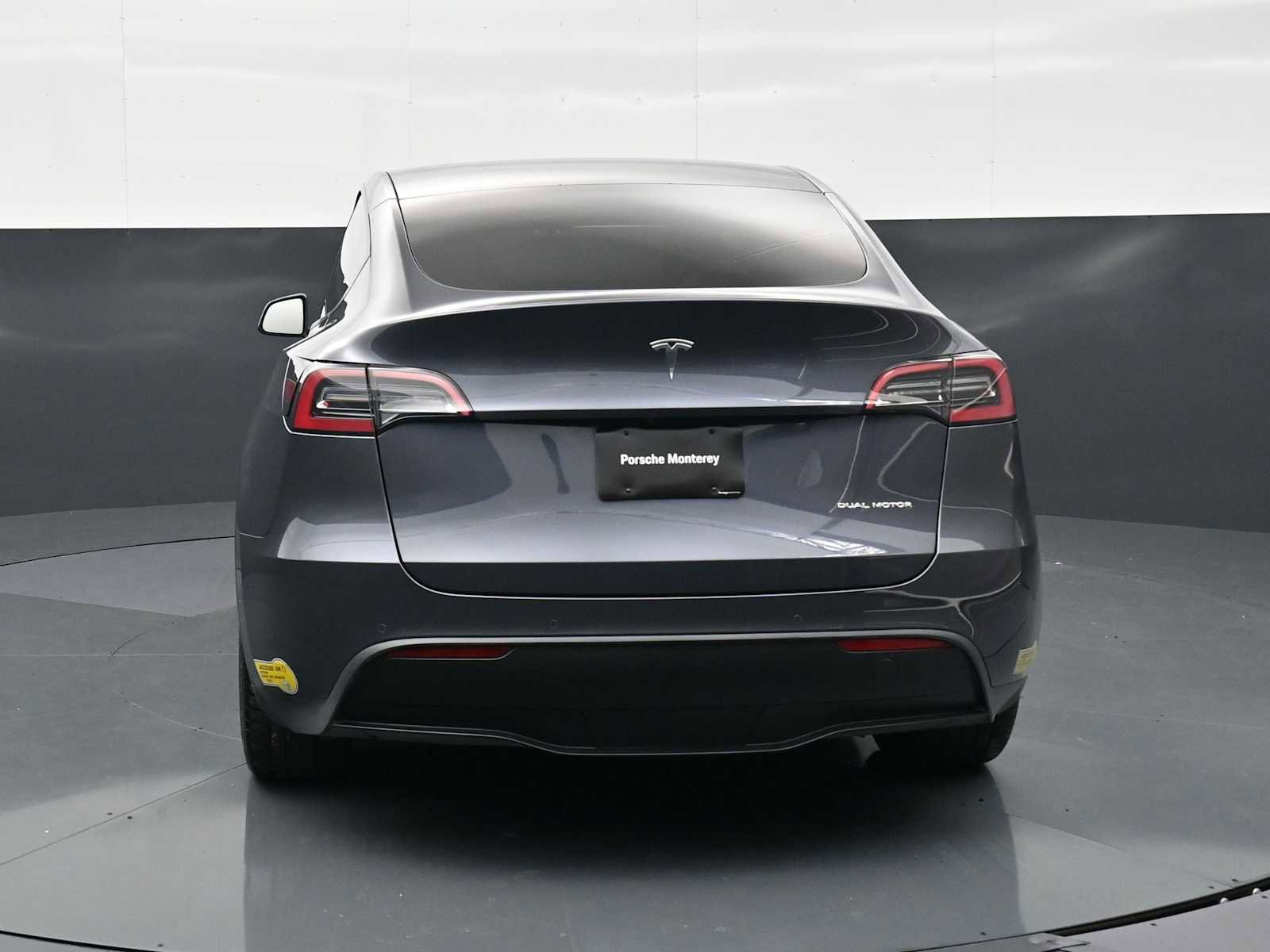 Used 2021 Tesla Model Y Long Range AWD/4WD image 21