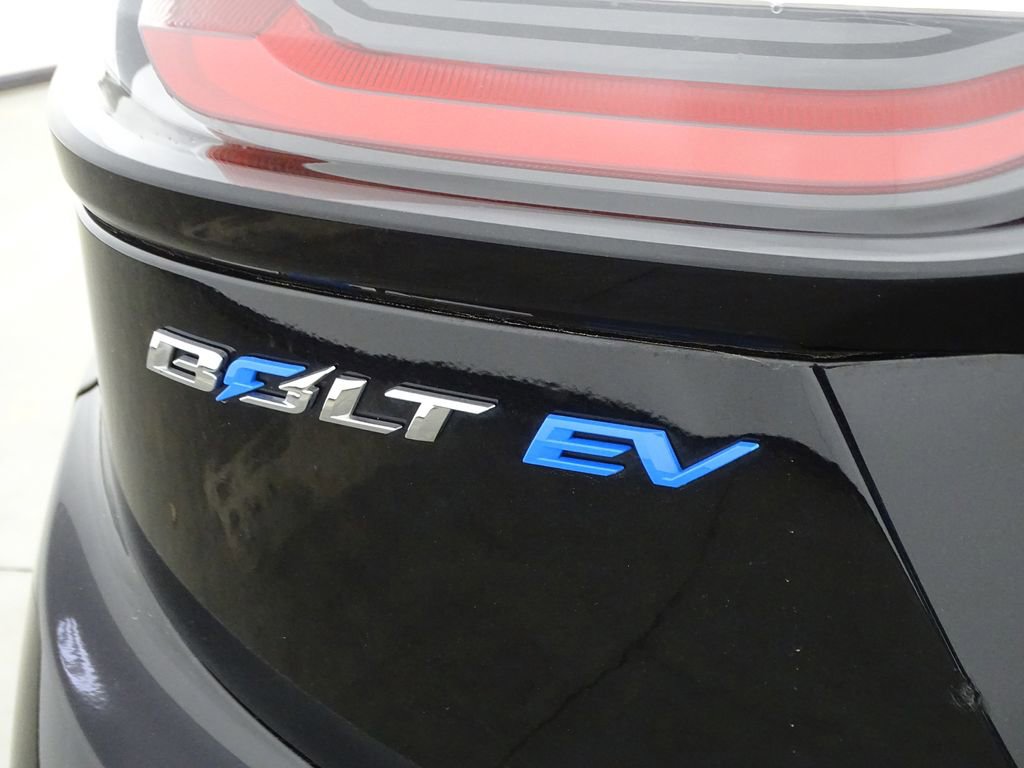 Used 2023 Chevrolet Bolt LT w/ Driver Confidence Package image 43