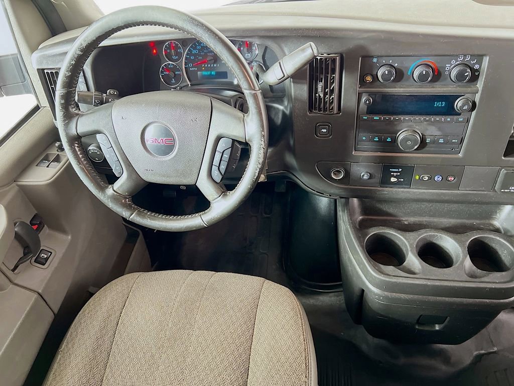 Used 2022 GMC Savana 3500 Extended w/ Driver Convenience Package RWD image 20