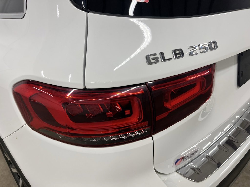 Certified 2022 Mercedes-Benz GLB 250 image 8