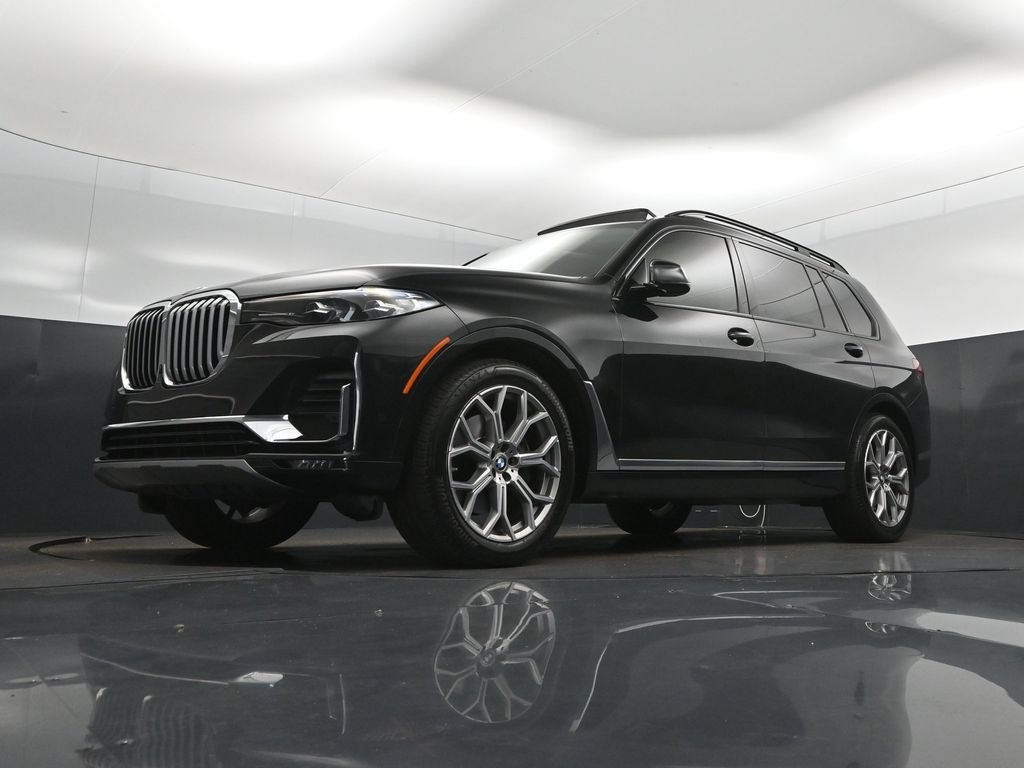 Used 2021 BMW X7 xDrive40i w/ Premium Package AWD/4WD image 39