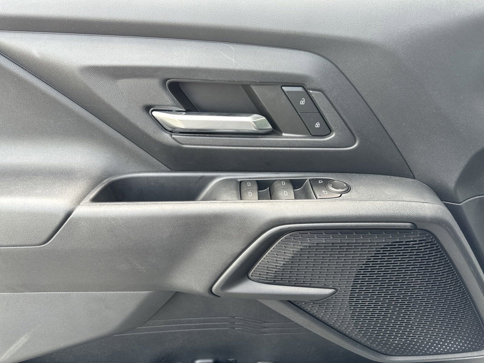 New 2024 Chevrolet Silverado EV W/T image 9