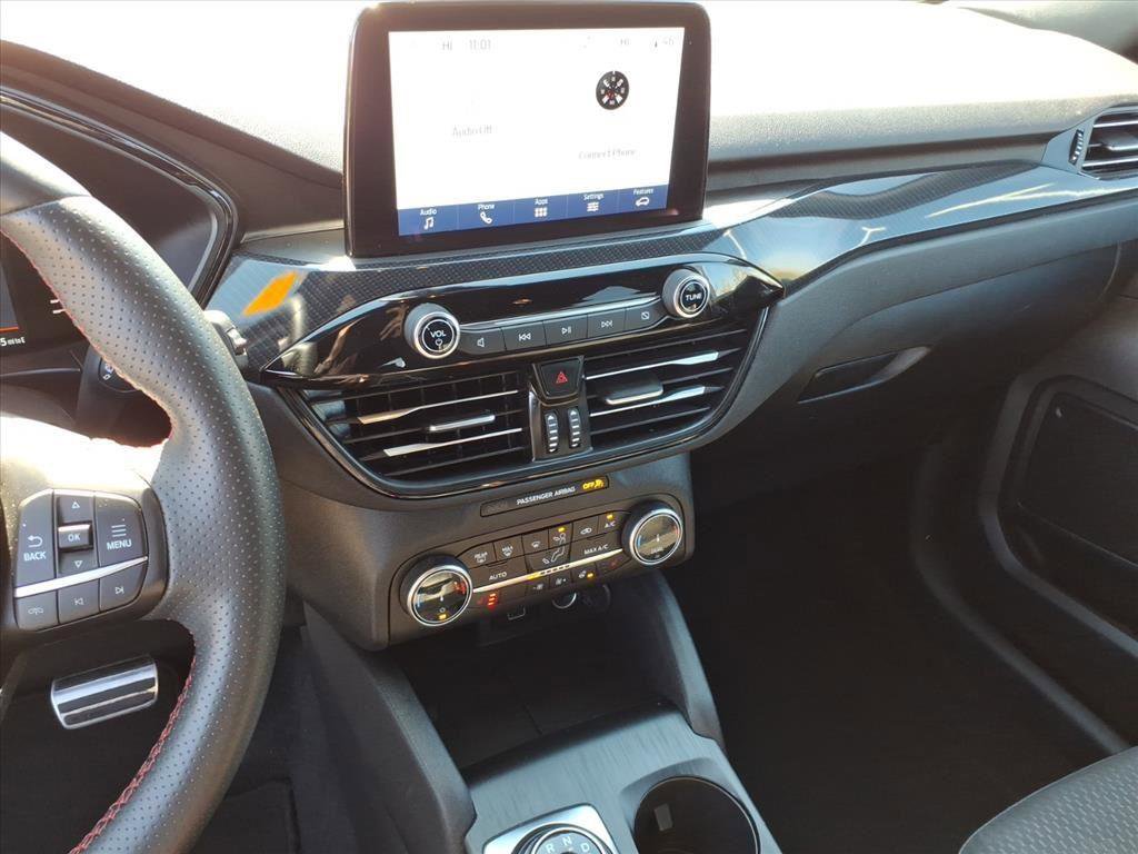 Used 2024 Ford Escape ST-Line image 23
