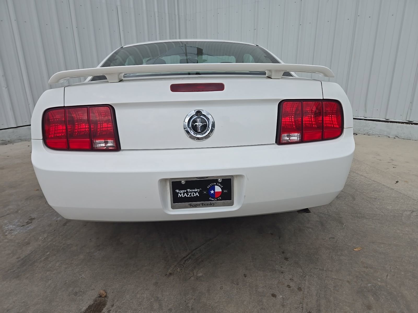 Used 2006 Ford Mustang Coupe RWD image 7