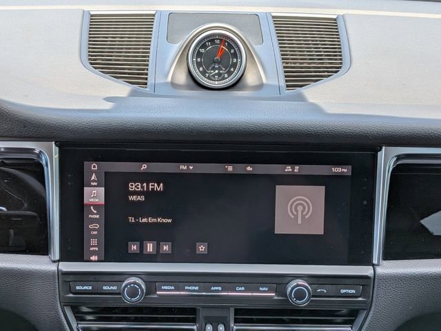 Used 2020 Porsche Macan S image 19