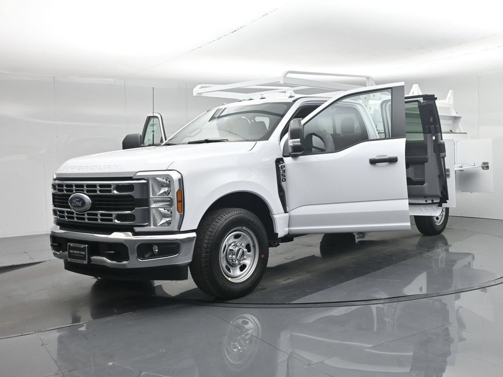 New 2026 Ford F350 XL w/ XL Chrome Package RWD image 39