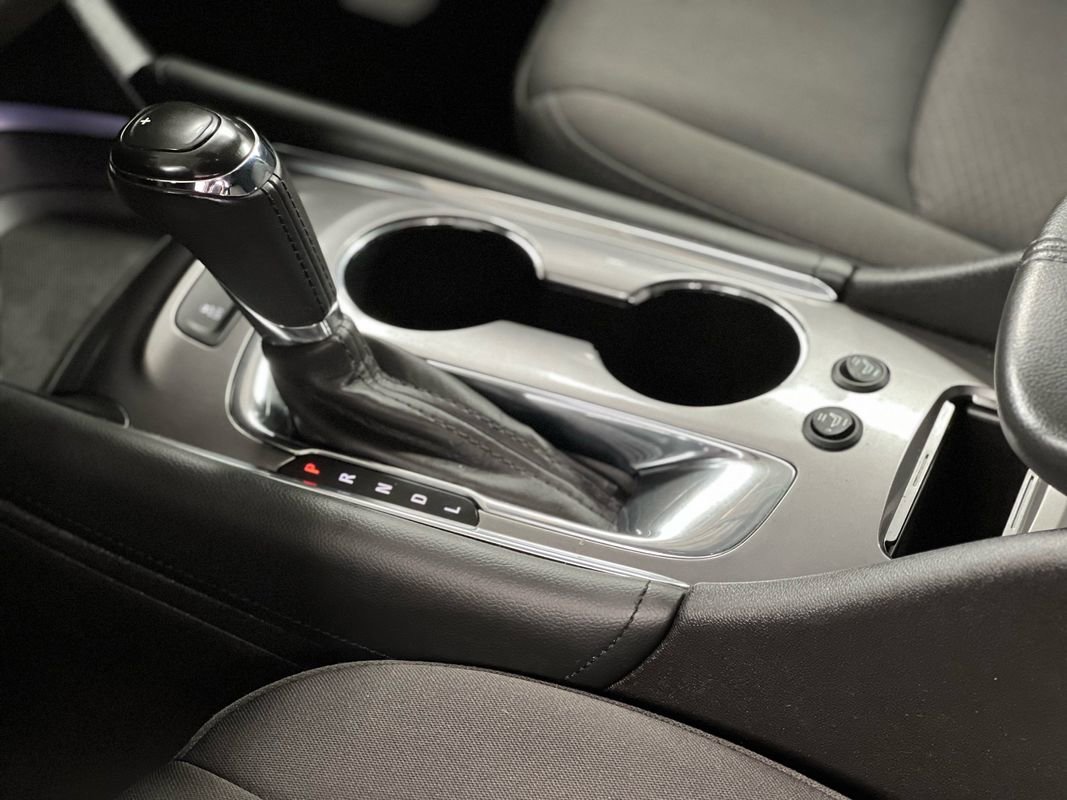 Used 2018 Chevrolet Malibu LT w/ Driver Confidence Package image 30