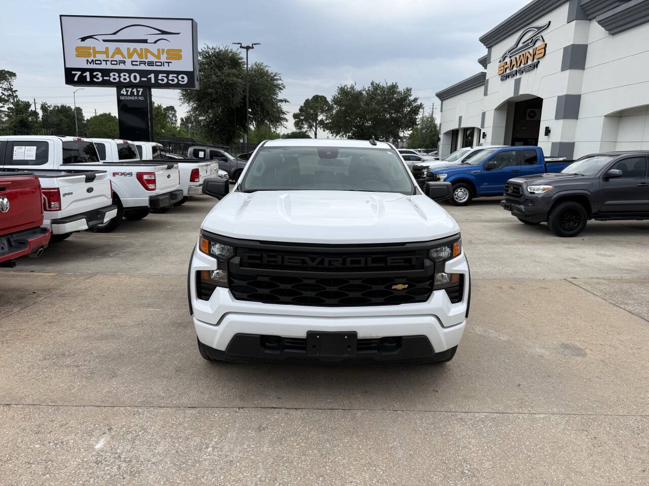 Used 2023 Chevrolet Silverado 1500 Custom RWD image 38