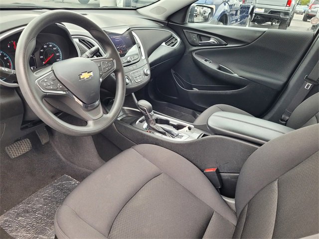 Used 2023 Chevrolet Malibu LT image 12