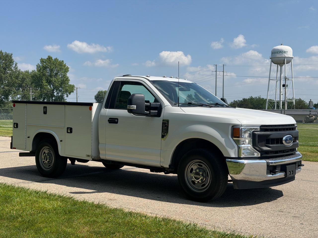 Used 2022 Ford F250 XL w/ Power Equipment Group RWD image 6
