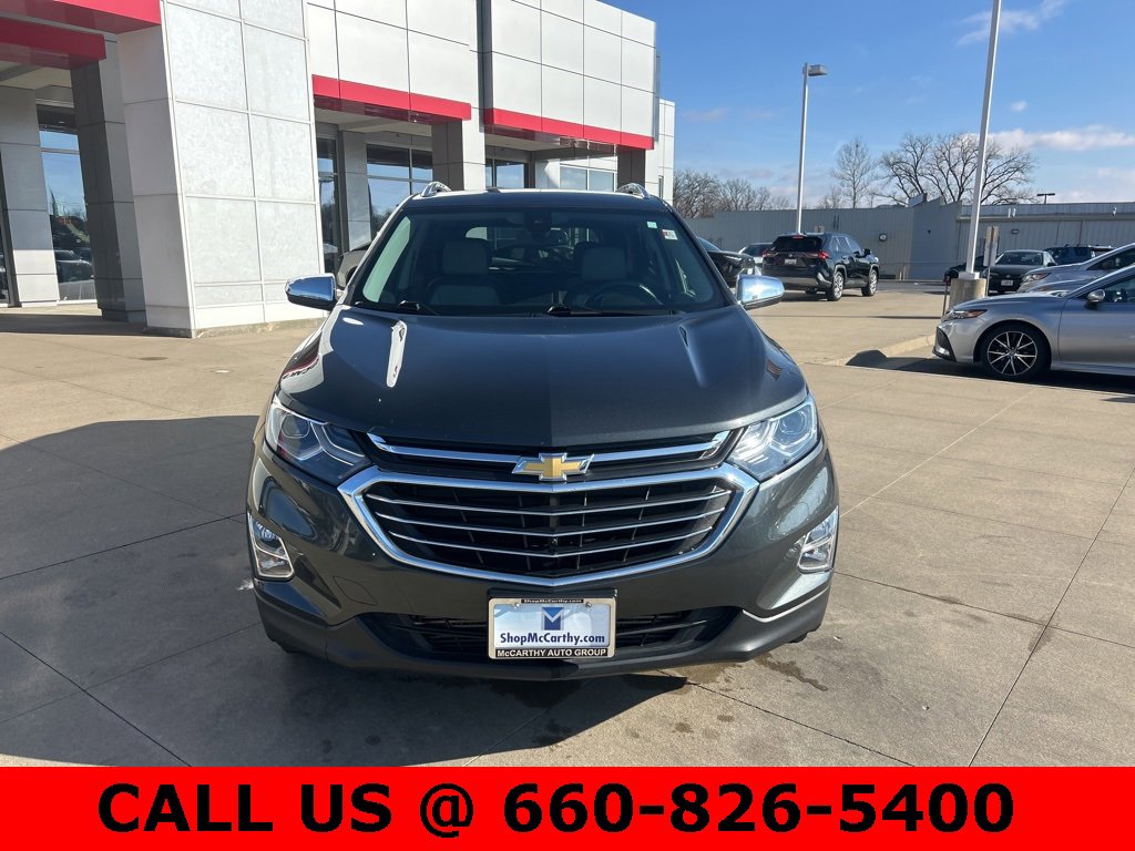 Used 2018 Chevrolet Equinox Premier image 2