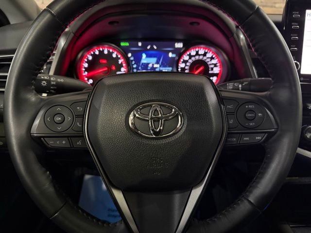 Used 2021 Toyota Camry XSE image 16