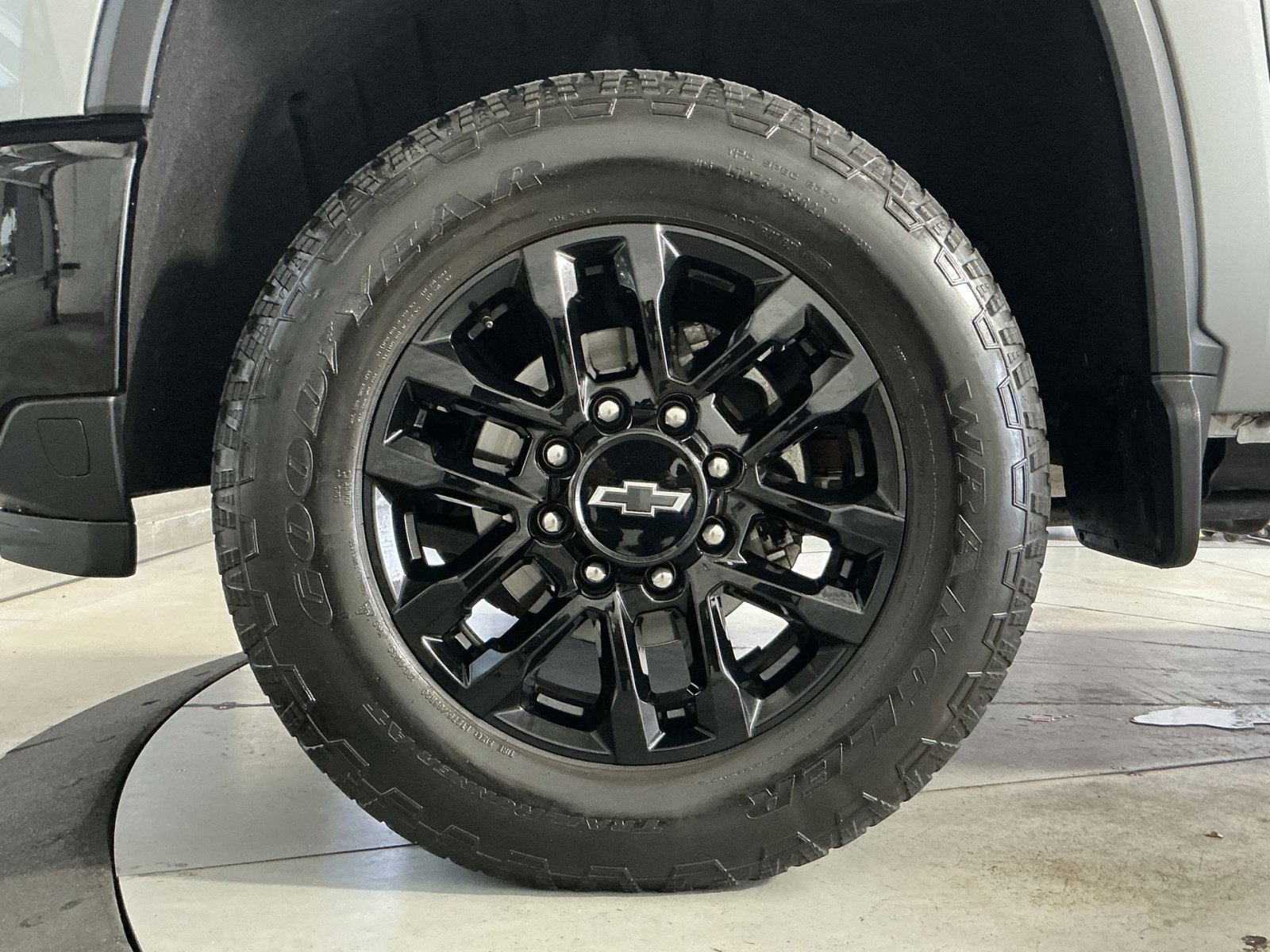 Used 2026 Chevrolet Silverado 2500 Custom AWD/4WD image 13