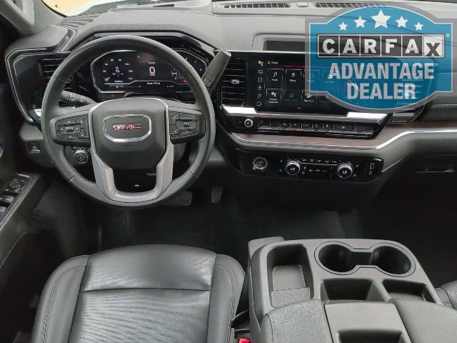 Used 2024 GMC Sierra 1500 SLT AWD/4WD image 4