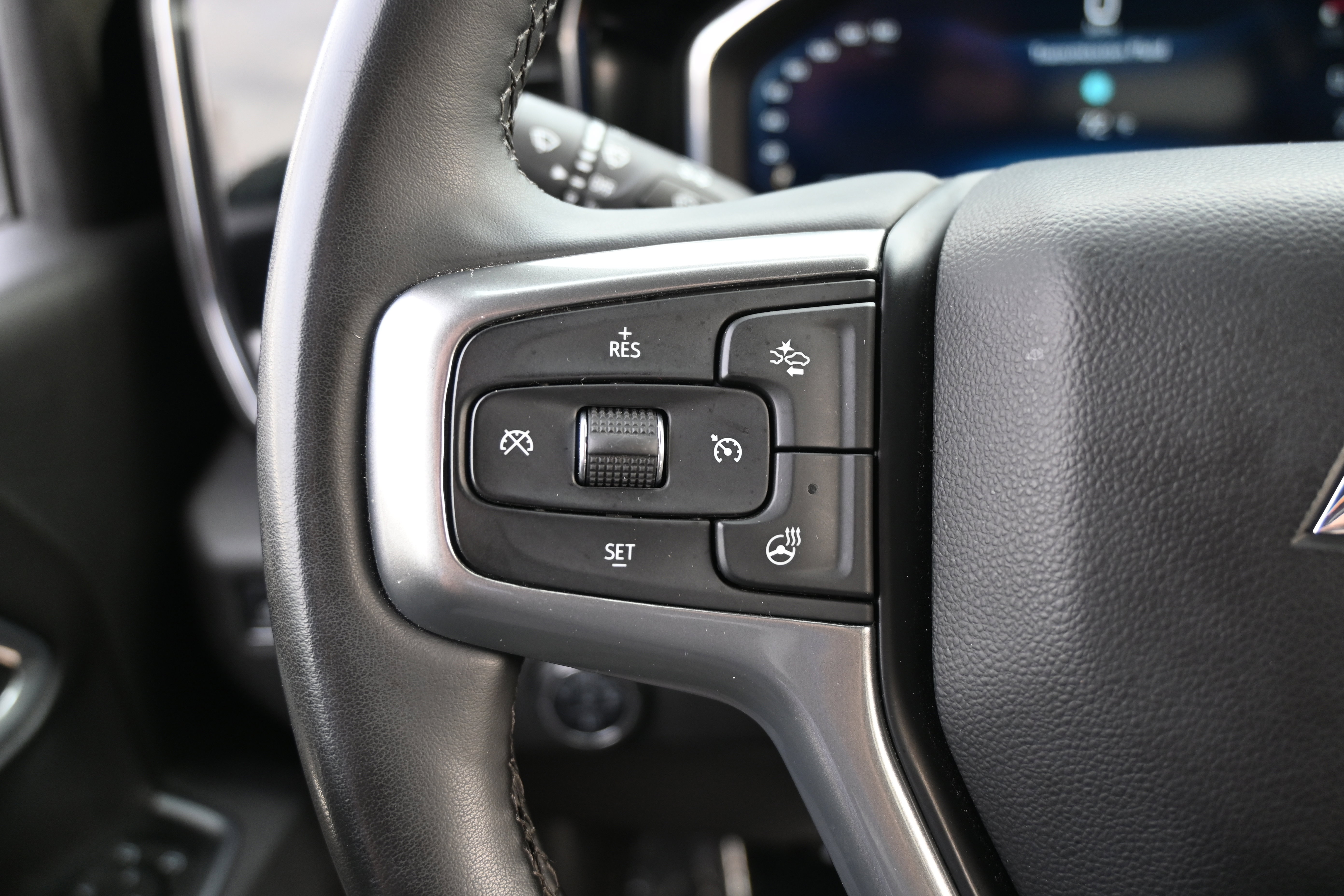 Used 2025 Chevrolet Silverado 2500 LT w/ Convenience Package image 20