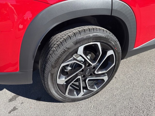 New 2026 Chevrolet Trax RS w/ Sunroof Package image 9