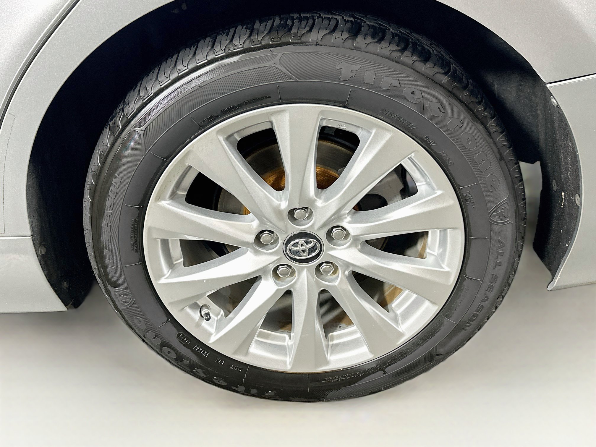 Used 2018 Toyota Camry LE FWD image 11