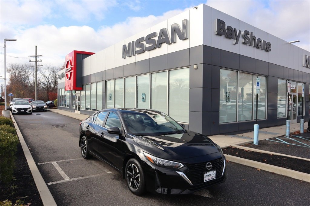 Certified 2025 Nissan Sentra SV w/ All-Weather Package image 2