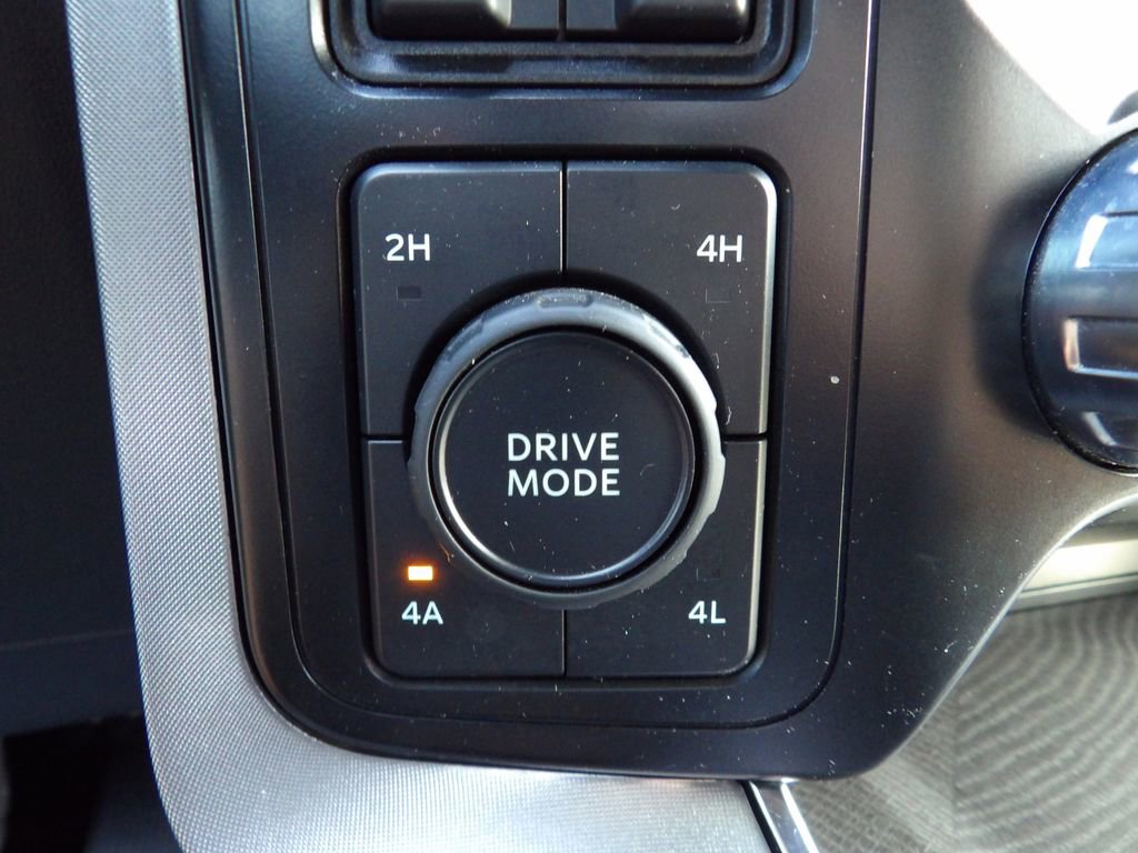Used 2023 Ford F150 Platinum AWD/4WD image 26