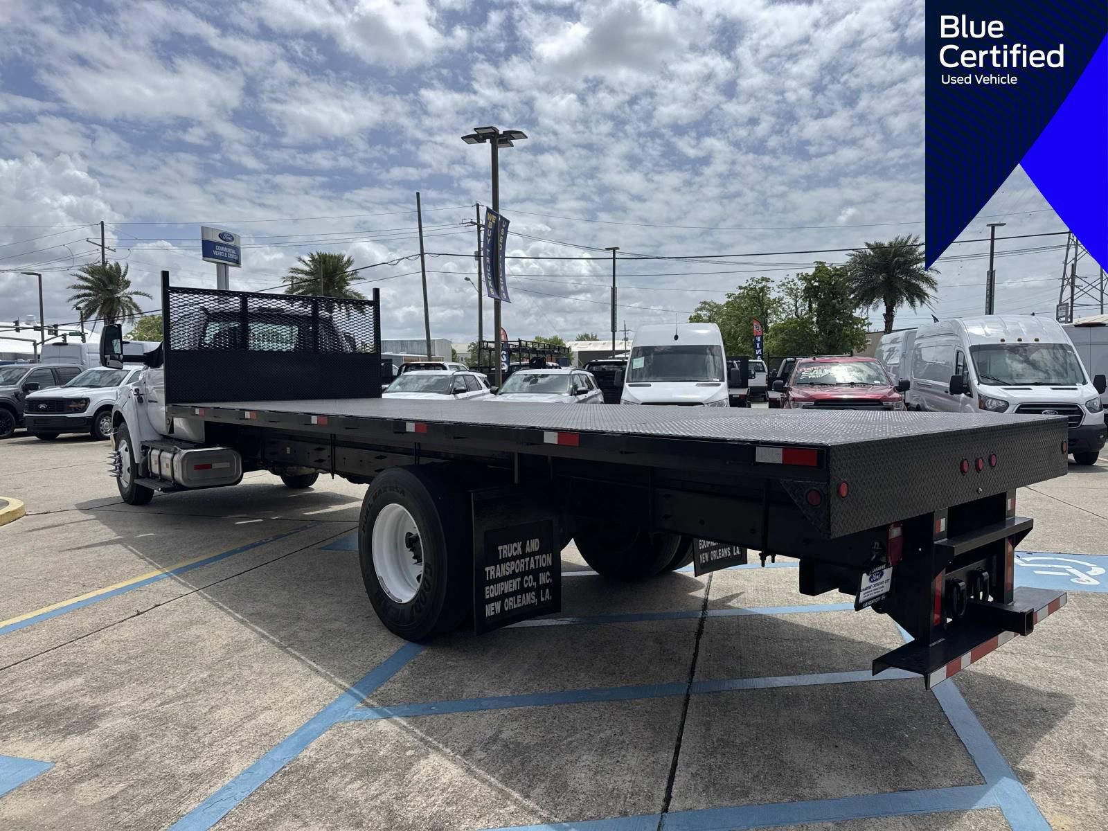 Certified 2022 Ford F650 2WD Regular Cab Super Duty image 8