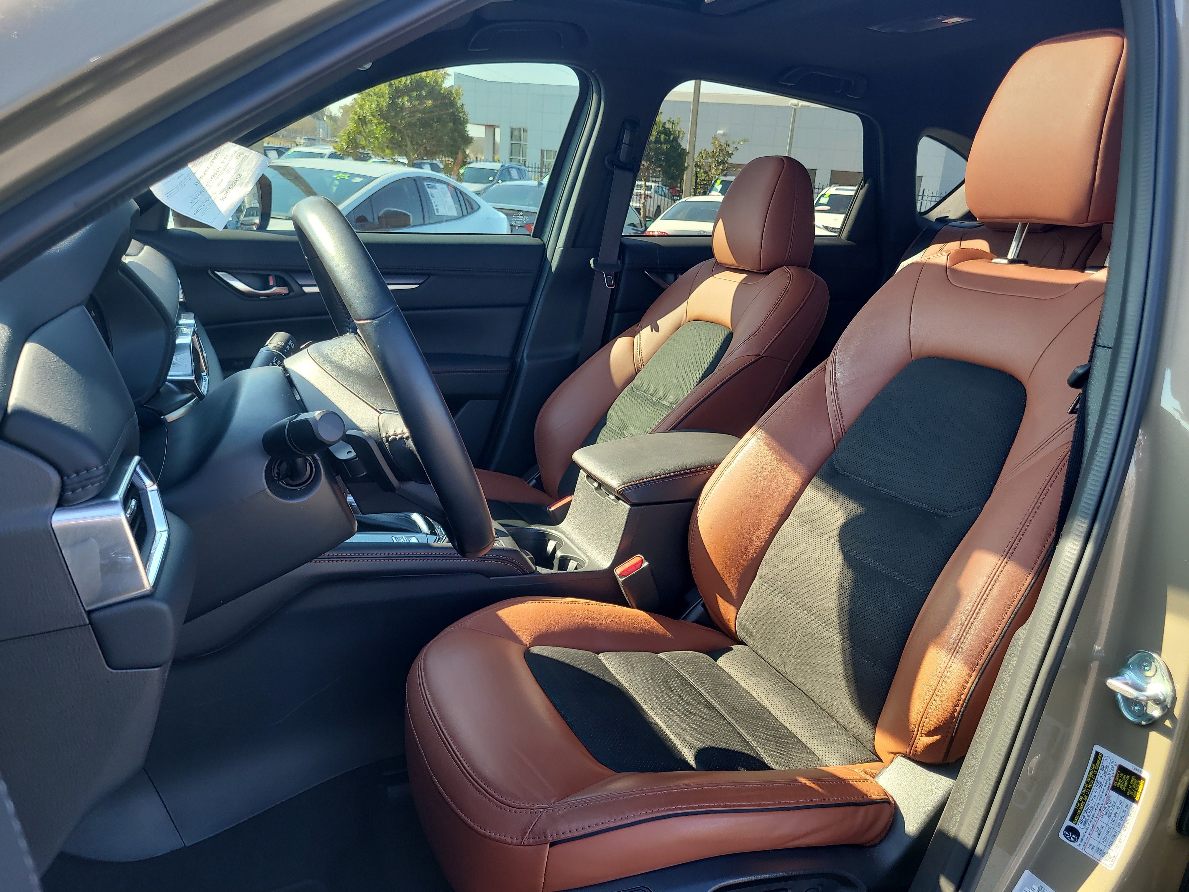 Used 2025 MAZDA CX-5 Carbon Edition image 20