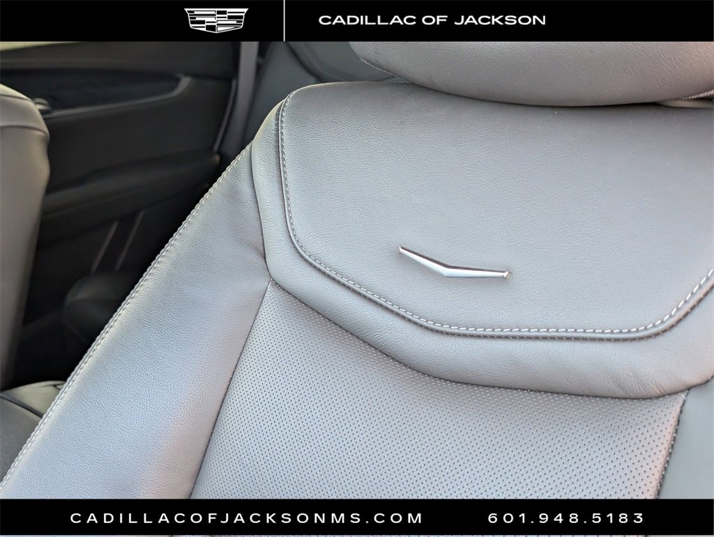 Certified 2025 Cadillac XT5 Premium Luxury image 23