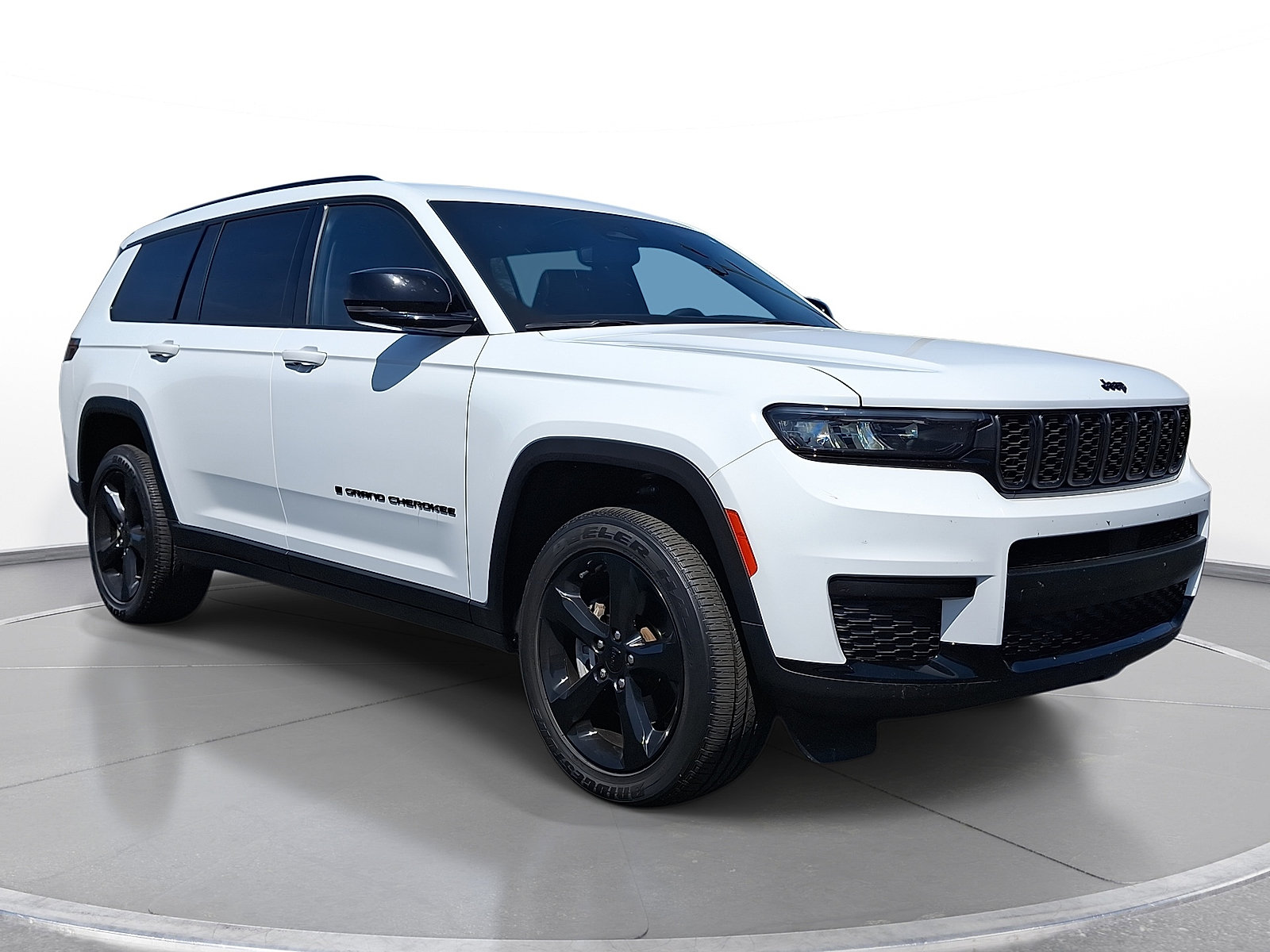 Used 2023 Jeep Grand Cherokee L Laredo