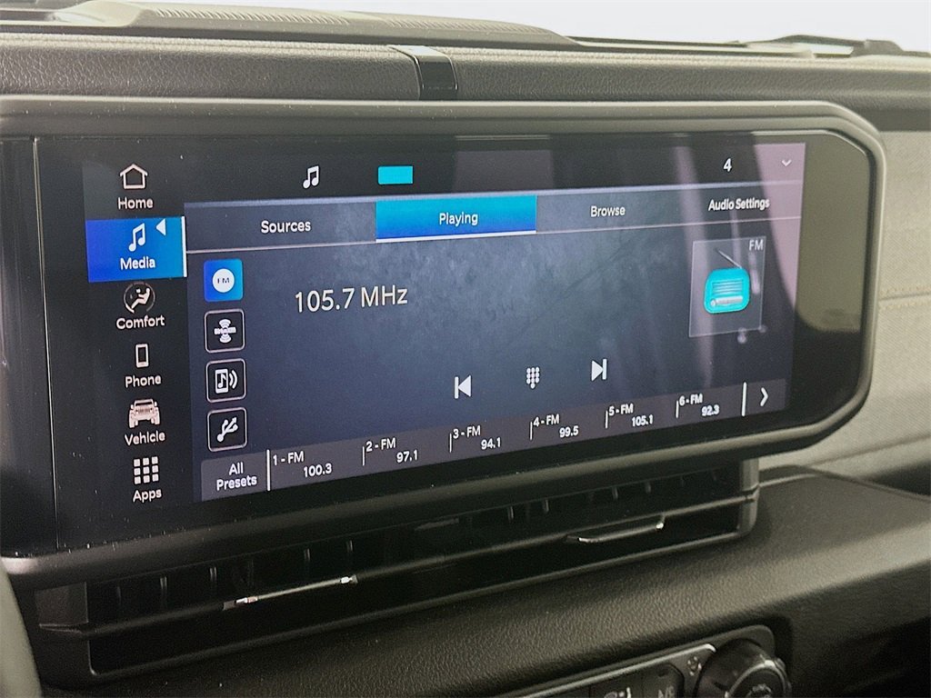 Used 2024 Jeep Wrangler Sport S image 17