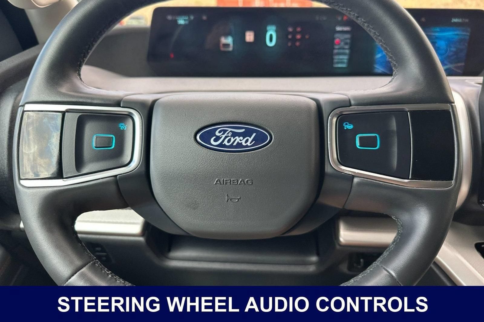 Used 2025 Ford Expedition Max Active RWD image 32