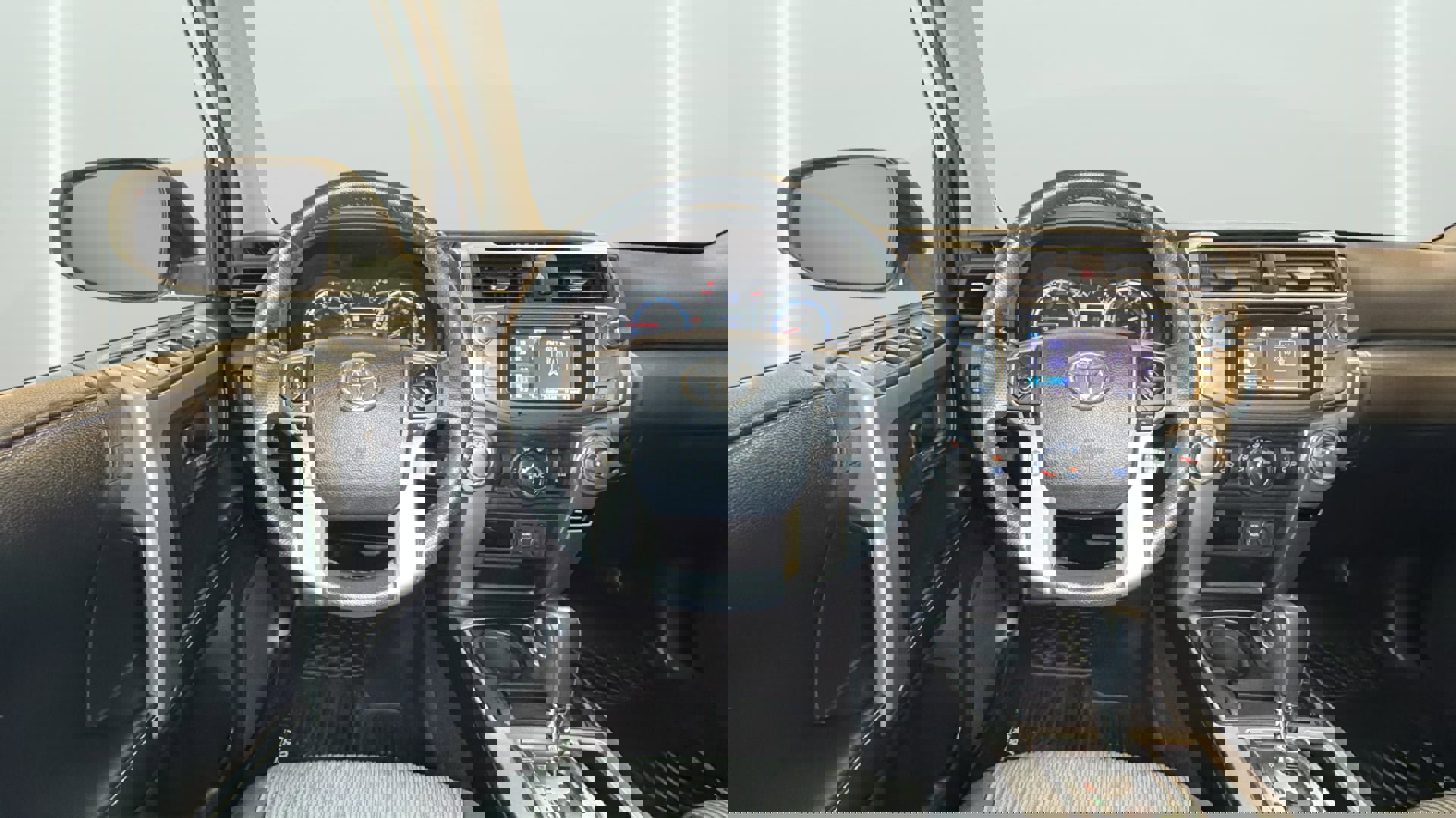 Used 2016 Toyota 4Runner SR5 image 17