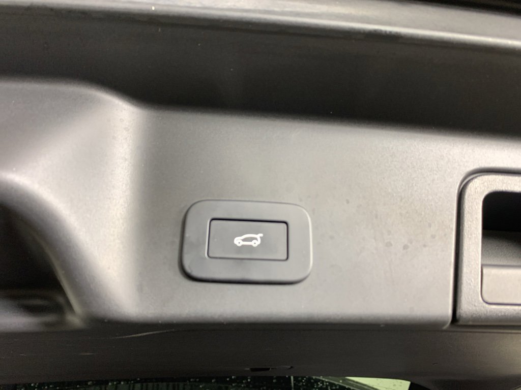 Used 2023 Land Rover Range Rover Evoque S image 35