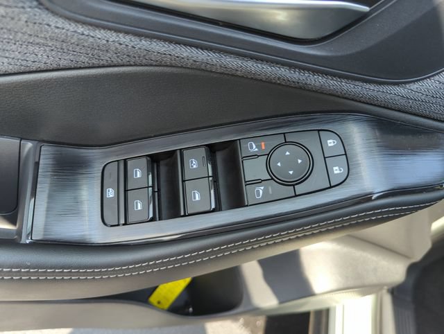 Certified 2023 Nissan Rogue SV AWD/4WD image 33