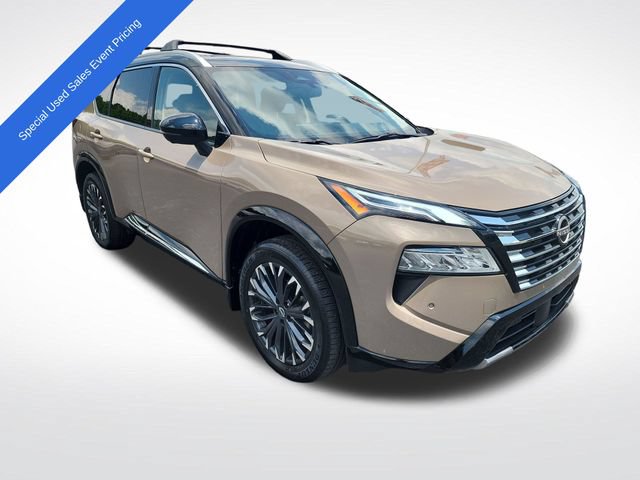 Used 2025 Nissan Rogue Platinum AWD/4WD image 7