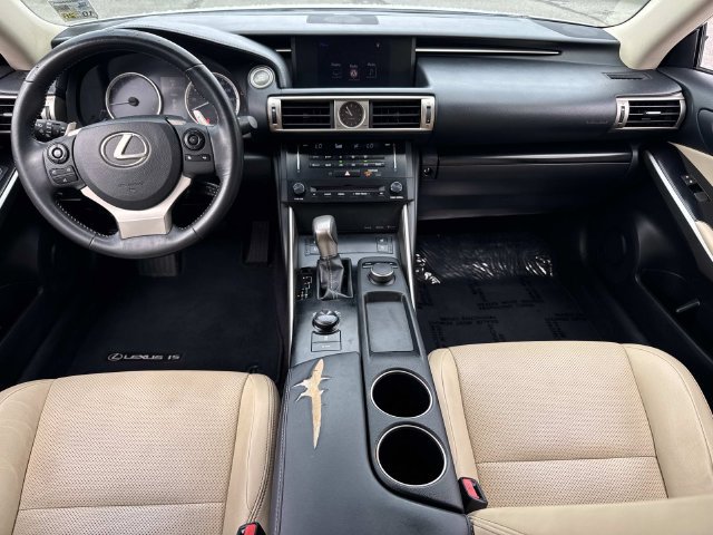 Used 2014 Lexus IS 250 w/ Premium Package RWD image 16